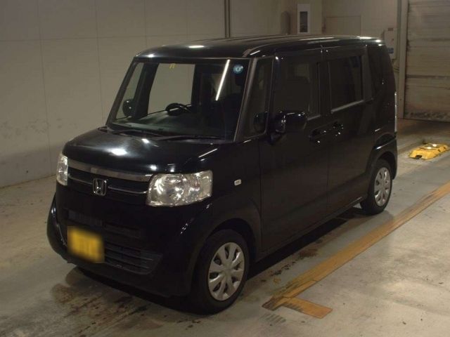 3118 Honda N box JF1 2017 г. (TAA Kyushu)